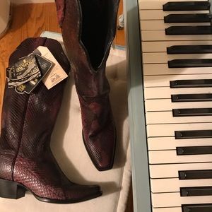 DANPOST genuine Python boots. Size 9.